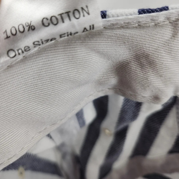 Vintage Cleveland Indian Chief Wahoo Snap Back Hat Kids - Picture 8 of 9